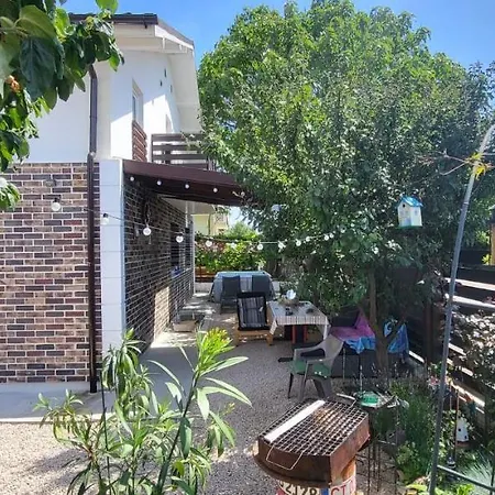 Casa Elenys Guest house *