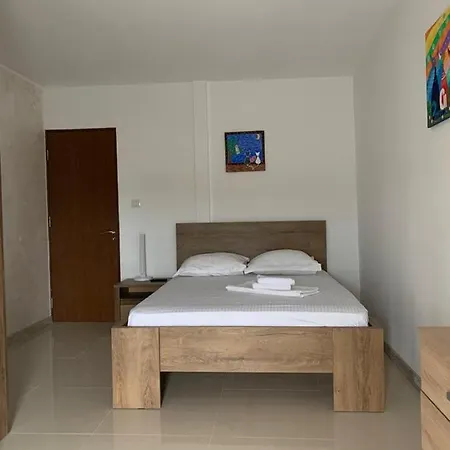 Guest house Casa Elenys